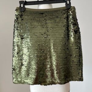 Loft size 0 green sequin skirt date night formal fancy moss olive green